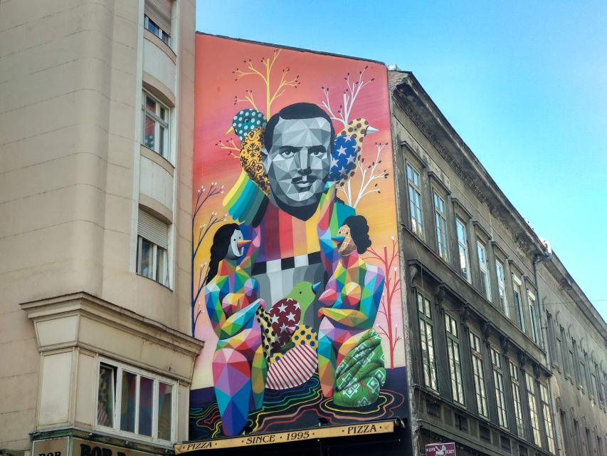 Budapest: Street Art Tour - A coffee pause in the middle of the walk