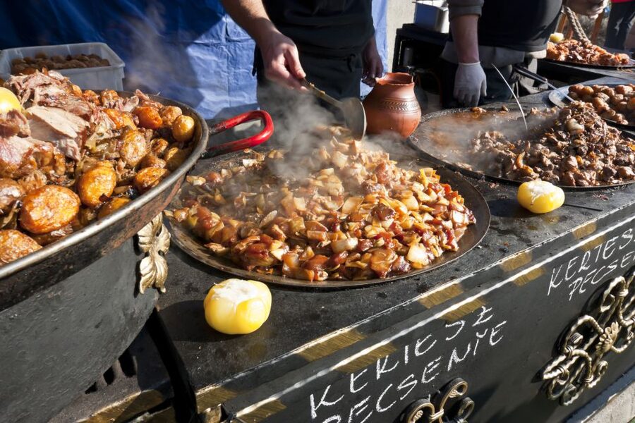 Budapest Street Food Tour with Snacks, Dessert & Beer - Four stops, but the guide shapes the experience