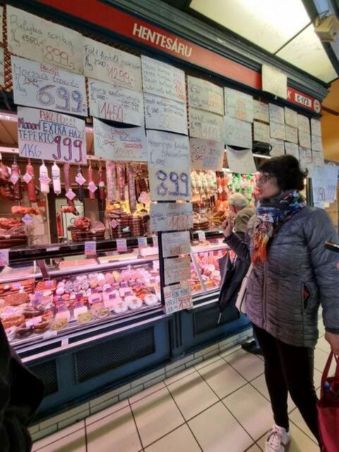 Budapest Streetfood Heaven: Tasting and Markets with a local - Dietary needs and practical comfort