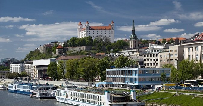 Budapest to Bratislava Costumizable Private Day tour with lunch - Walking through Bratislava’s Old Town