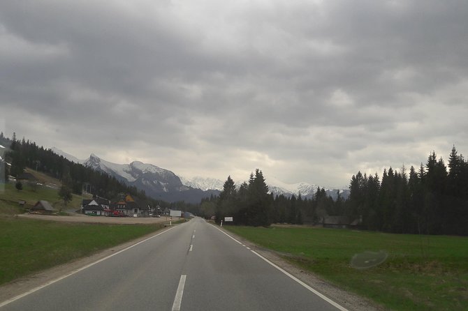 Budapest to Krakow private transfer - Why a private road transfer can beat the train