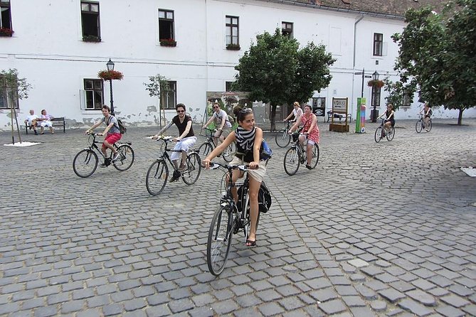 Budapest to Szentendre bike & boat tour - A longer pause at Római Bank