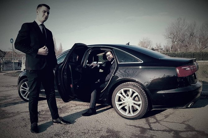 Budapest to Vienna Private Transfer in a Luxury Car - Vienna to Budapest Works the Same Way