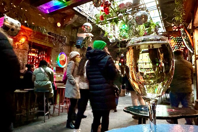 Budapest Urban Art - Private Street Art Tour with a Drink in a Ruin Bar - Who will enjoy this Budapest walk