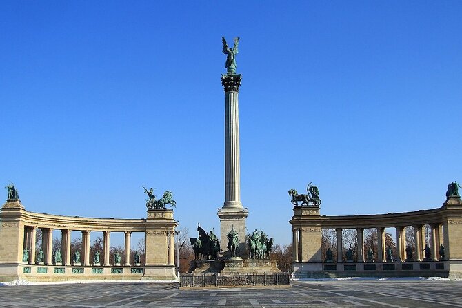 Budapest Walking Tour: Explore Top Sights & Hidden Gems - Ending at St. Stephen’s Basilica