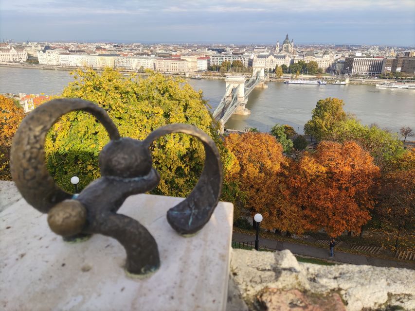 Budapest: Walking Tour in the Buda Castle District - Matthias Church, the visual center of the old town