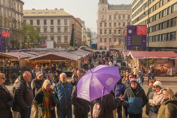 Budapest walking tour: Parliament and Shoes Memorial - Starting at St. Stephen’s Basilica