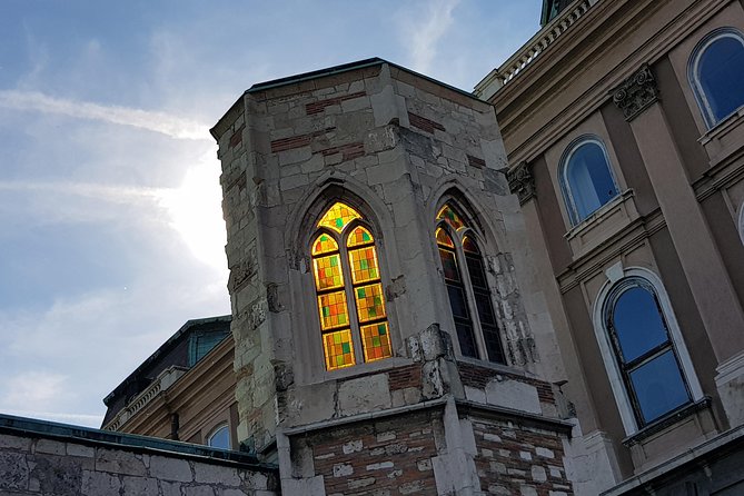Budapest Walking Tour with Your Private Guide: 20+ Highlights - Buda Castle and the story behind the Royal Palace