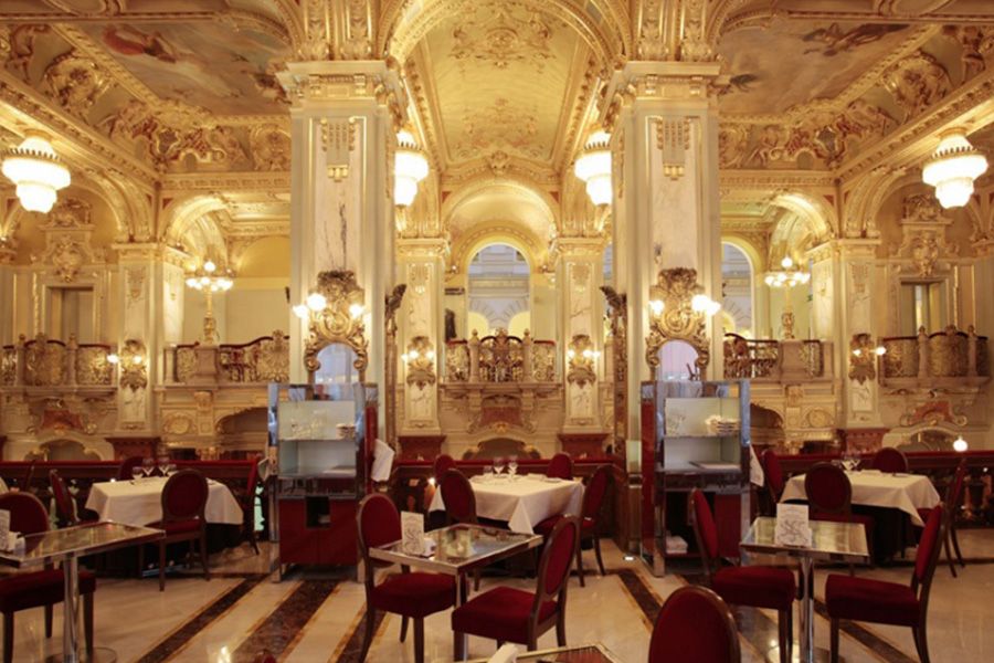 Café Wandering: An Excursion through Budapest’s Belle Epoque - Riding the tram to Central Café