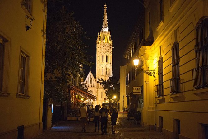 Castle District tour with Matthias Church Ticket & Cake & Coffee - Matthias Church: the tour’s main interior visit