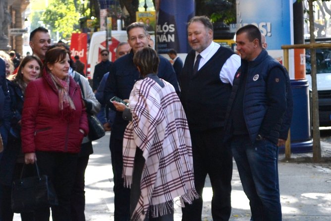 Castle district walk with legends - Why the Castle District works so well for a legends walk