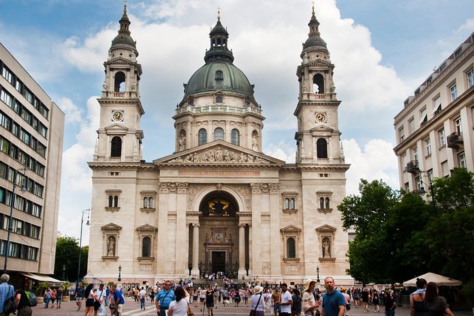 Classic Walk in Budapest Historical Center - Liberty Square and Budapest’s difficult 20th century