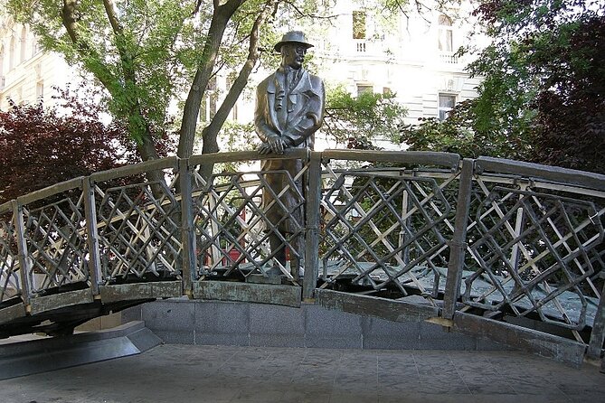 Communism in Budapest: Private Tour with House of Terror Museum - Starting at Bem József Memorial Square