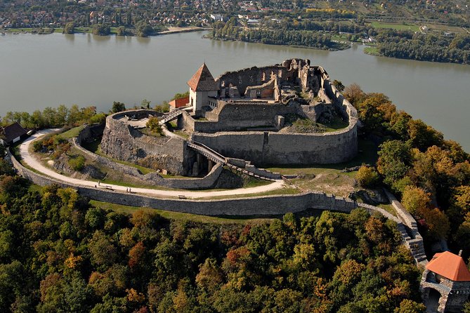 Danube Bend Privately with full board - Esztergom Basilica and the first big view