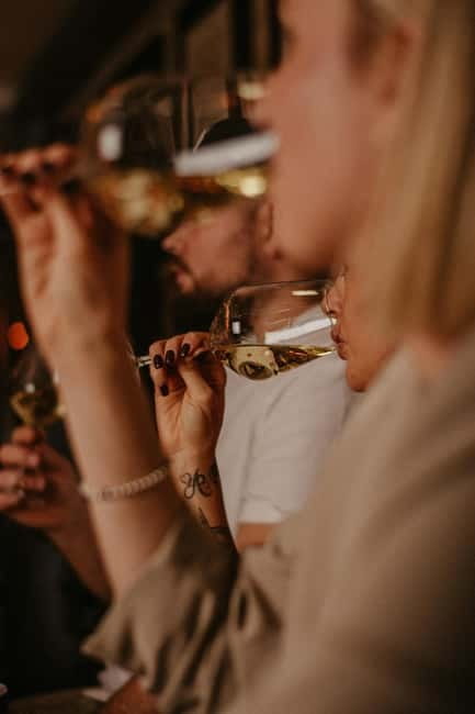Food and Wine Tasting in Budapest by the Basilica - Is $72 a Fair Price?