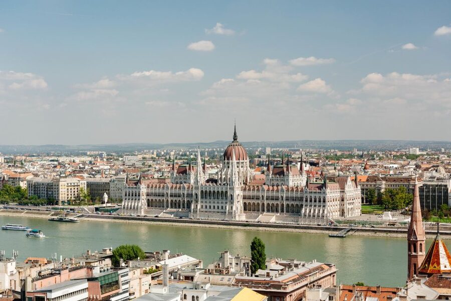 From Vienna: Guided Day Trip to Budapest - Who will enjoy this day trip