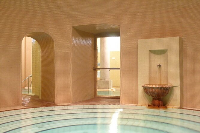 Full-Day Admission to Budapest Lukacs Thermal Bath - How Lukács compares with a more polished spa