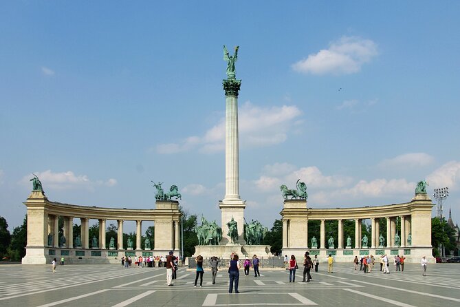 General sightseeing tour - The 1896 Subway and Andrassy Avenue