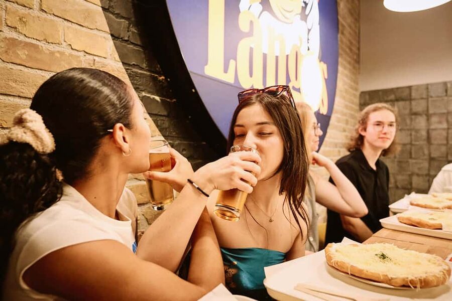 Guided Tipsy Food Tour with Drinks Included in Budapest - Kazinczy Street Synagogue sets the scene