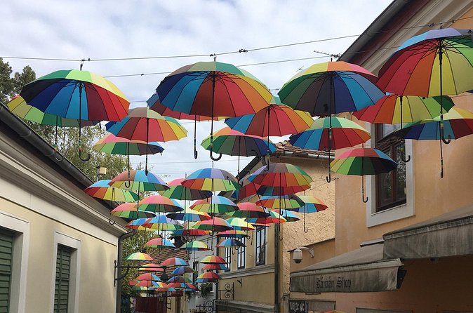 Half Day Guided Private Tour in Szentendre - Booking and cancellation details that matter