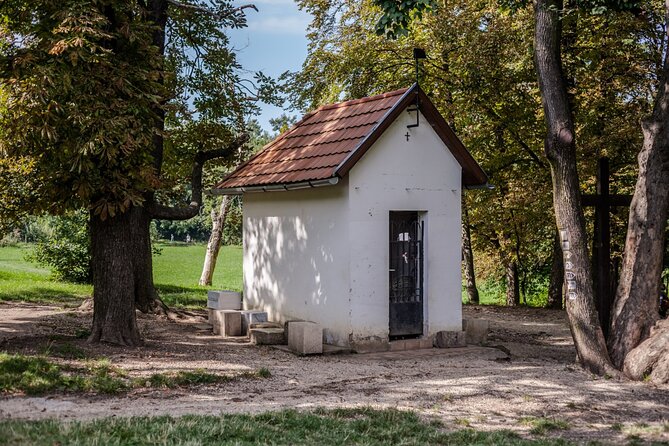 Hiking + Chairlift ride + viewpoints in Budapest - Normafa shows Budapest’s local outdoor side