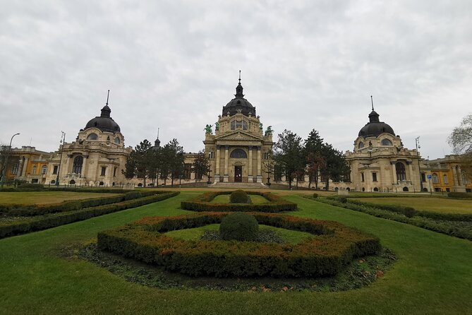 Historical and Cultural Walking Tour in Budapest - Andrássy Avenue and the State Opera House