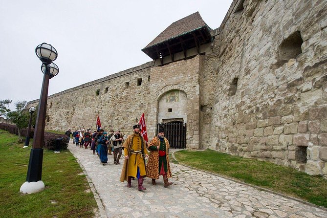HOLLÓKŐ UNESCO World Heritage site + Eger Castle Private guided tour - Eger Castle and the 1552 turning point
