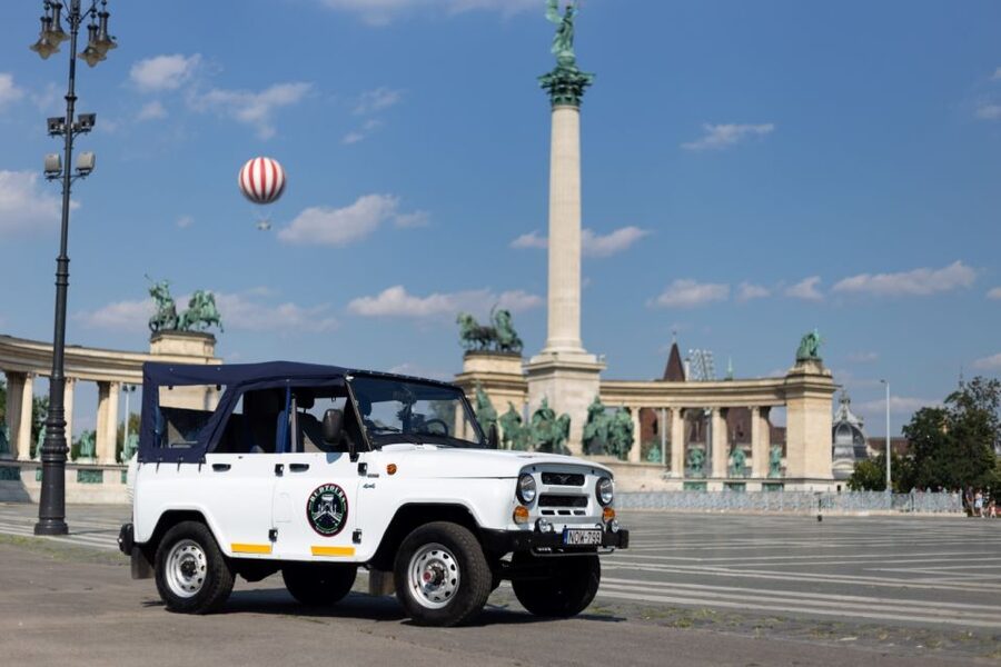 Iconic Budapest tour with Classic Russian Jeep and G-Wagon - Bridges and Parliament connect Buda to Pest