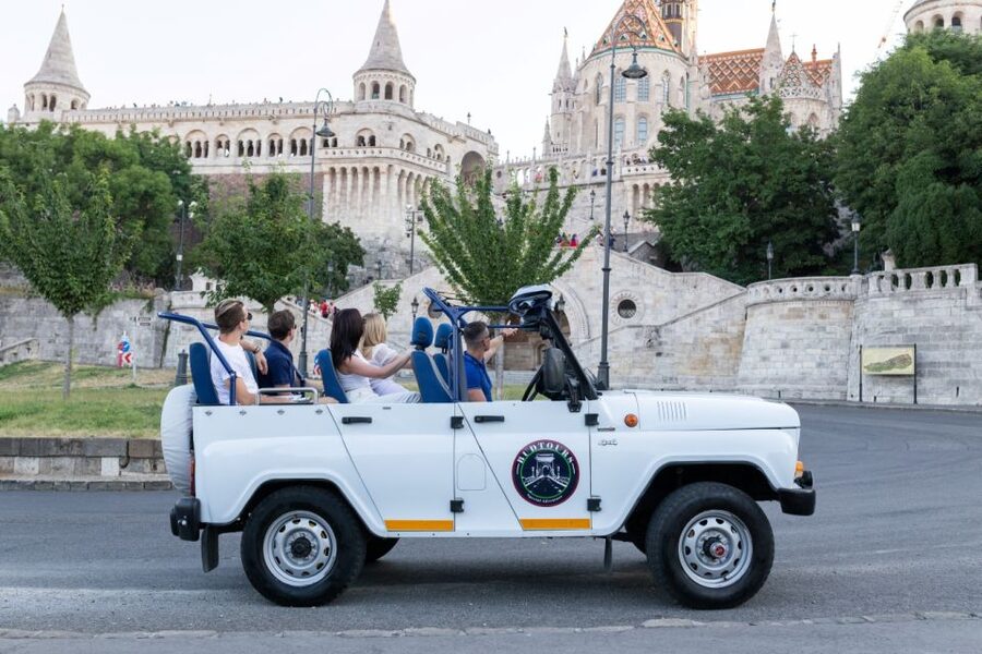 Iconic Budapest tour with Classic Russian Jeep and G-Wagon - The UAZ Jeep gives the ride its character