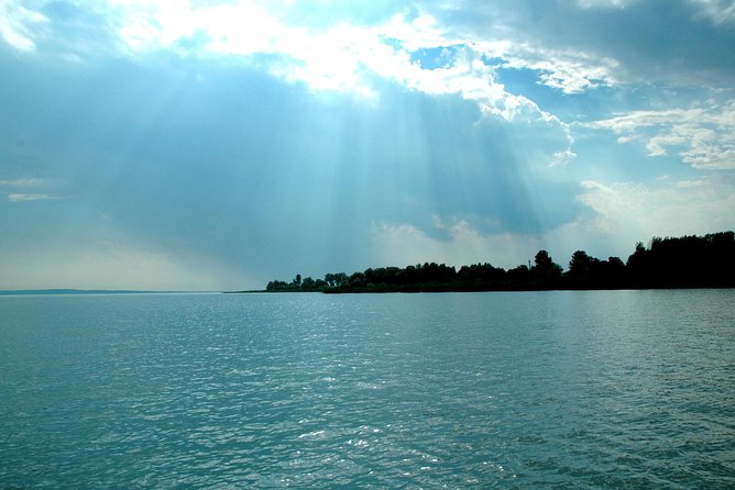 Lake Balaton & Cruise - The boat ride and what it adds