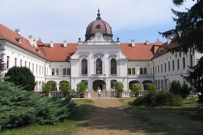 Legacy of Sissi Royal Palace of Godollo Tour with Cake and Coffee - What three hours really gives you