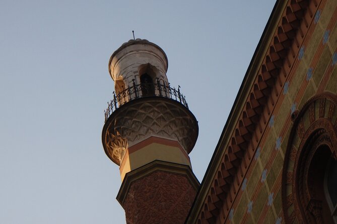 Past and Present of Budapest Jewish District Tour - The guide makes a real difference