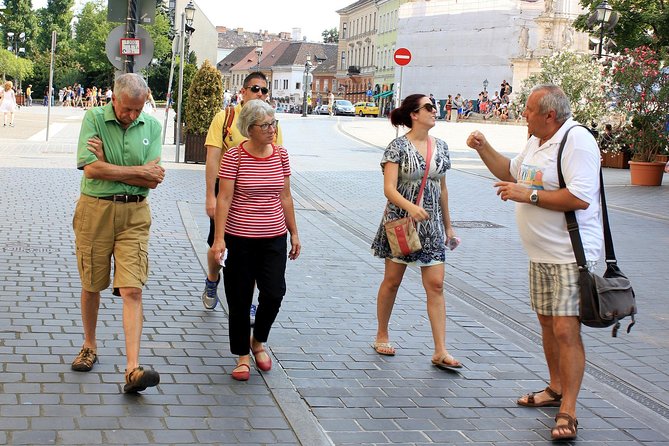 Private Budapest All In One Walking Tour with Strudel Stop - St. Stephen’s Basilica and a pause for rétes