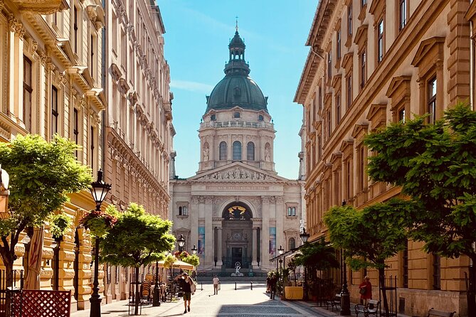Private Budapest City tour with Classic Russian Jeep or G-Wagon! - Crossing the Danube to Parliament