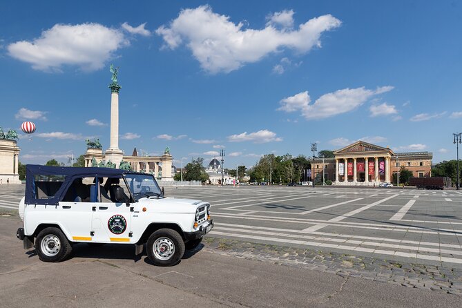 Private Budapest City tour with Classic Russian Jeep or G-Wagon! - Liberty Bridge, the market, and Gellért Baths
