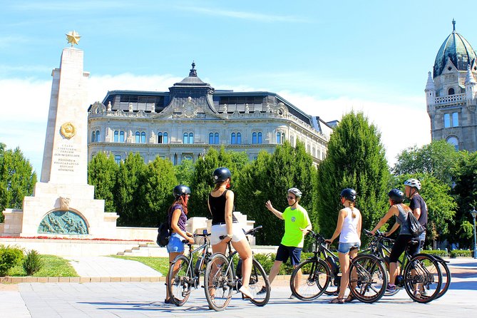 Private Budapest E-Bike Tour - Climbing into the Buda Castle district