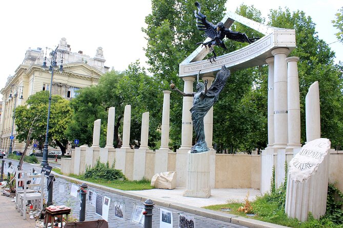 Private Budapest Hammer & Sickle Communist Times Tour - Old Town, Gottwald’s balcony, and Albert Einstein