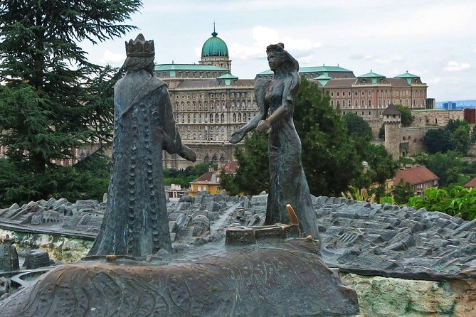 Private City Tour in Budapest 6 hours - The Citadella and Budapest from above