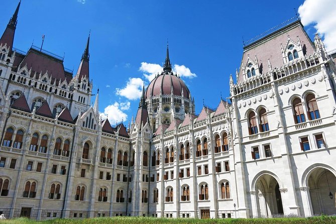 Private City Tour in Budapest 6 hours - Who should book this private tour?