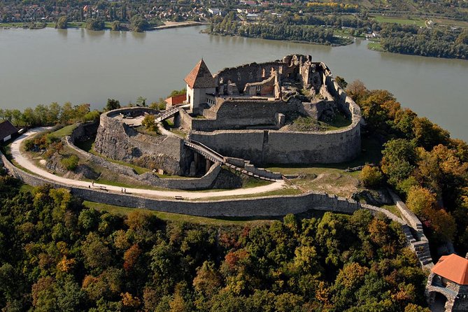 Private Guided Tour to Szentendre & Visegrád Castle (Danube Bend) - Visegrád Citadel and the Danube Bend panorama