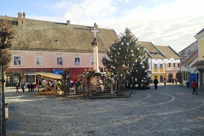 Private Guided Tour to Szentendre & Visegrád Castle (Danube Bend) - How much value do you get for $151.17?