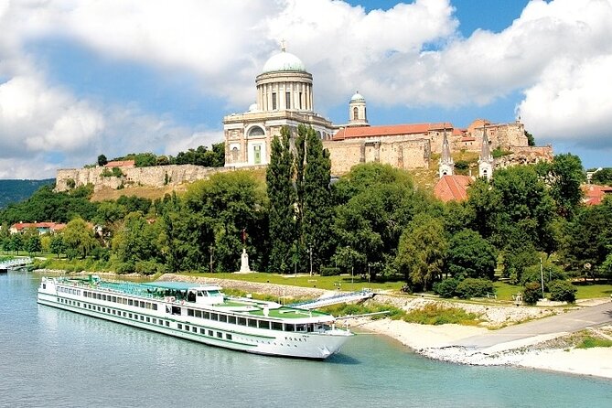 Private or SmallGroup Budapest Danube Bend Tour Lunch and Cruise - Esztergom Basilica, Hungary’s grand church