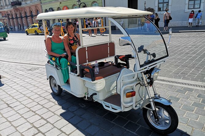 Private Sightseeing Tour using Electric Tuk Tuk Ride in Budapest - The Jewish Quarter, Great Market Hall, and Danube bridges