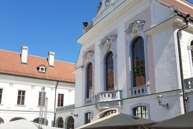 Private Sissi Castle Tour - A four-hour schedule that can be adjusted