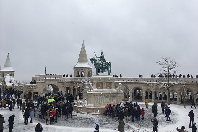 Private Tour Around Budapest - What the private guide adds