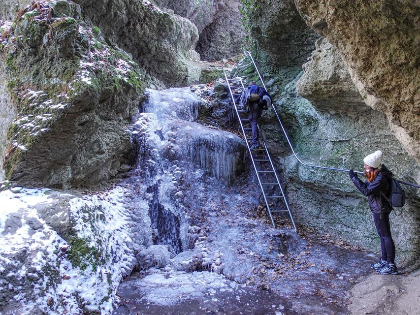 Ram Gorge Hiking Adventure - What the guides add