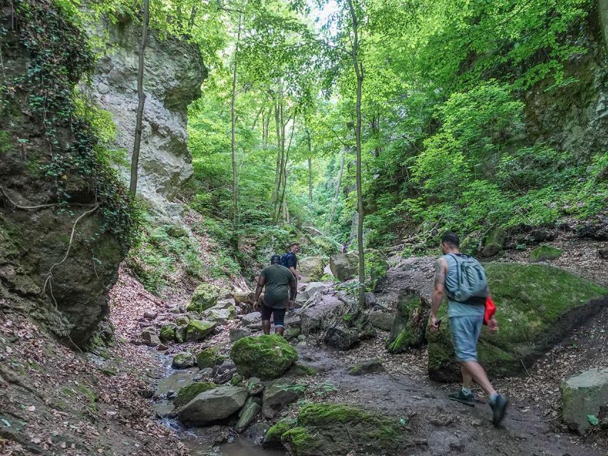 Ram Gorge Hiking Adventure - Walking into Rám Gorge