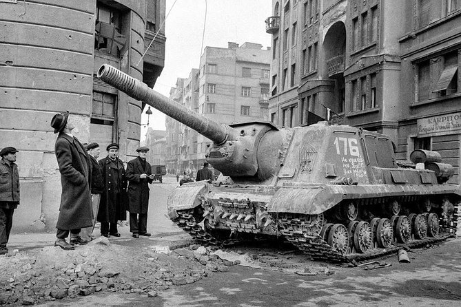 Rise Against the Soviet: The 1956 Revolution - Private Tour - Bem Square and Bambi Eszpresszó