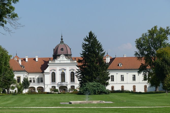 Sisi's Godollo Palace Tour from Budapest - The ride from Budapest to Gödöllő