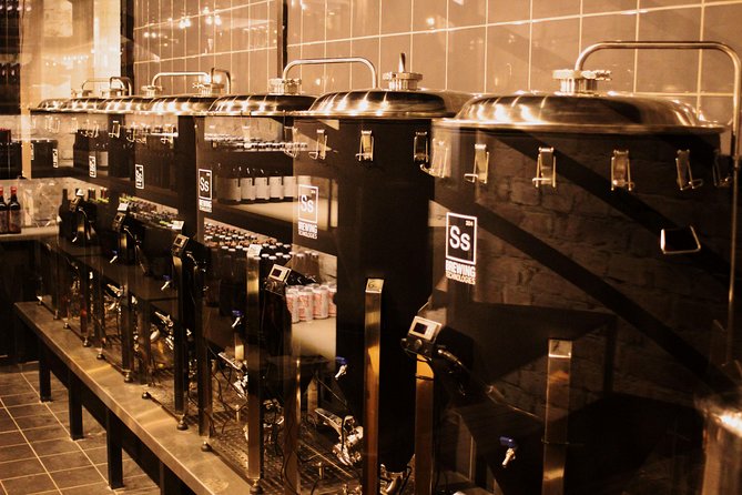SÖR - The Ultimate Budapest Craft Beer Tour - What happens at the 6 pm meeting point
